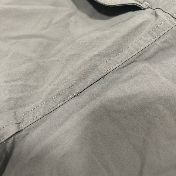 Lole quick dry active wear women’s dark grey shorts size 8 - Picture 3 of 8